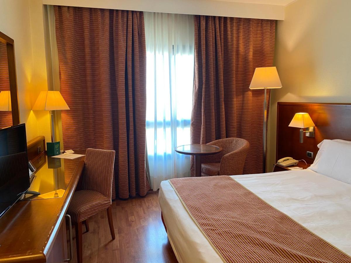 Hotel By Ihg Cagliari