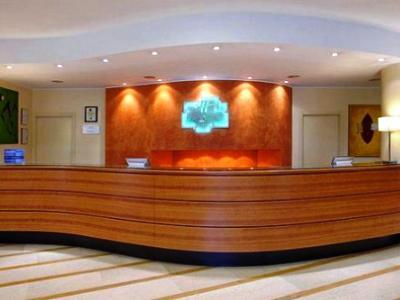 Holiday By Ihg Hotel 4*